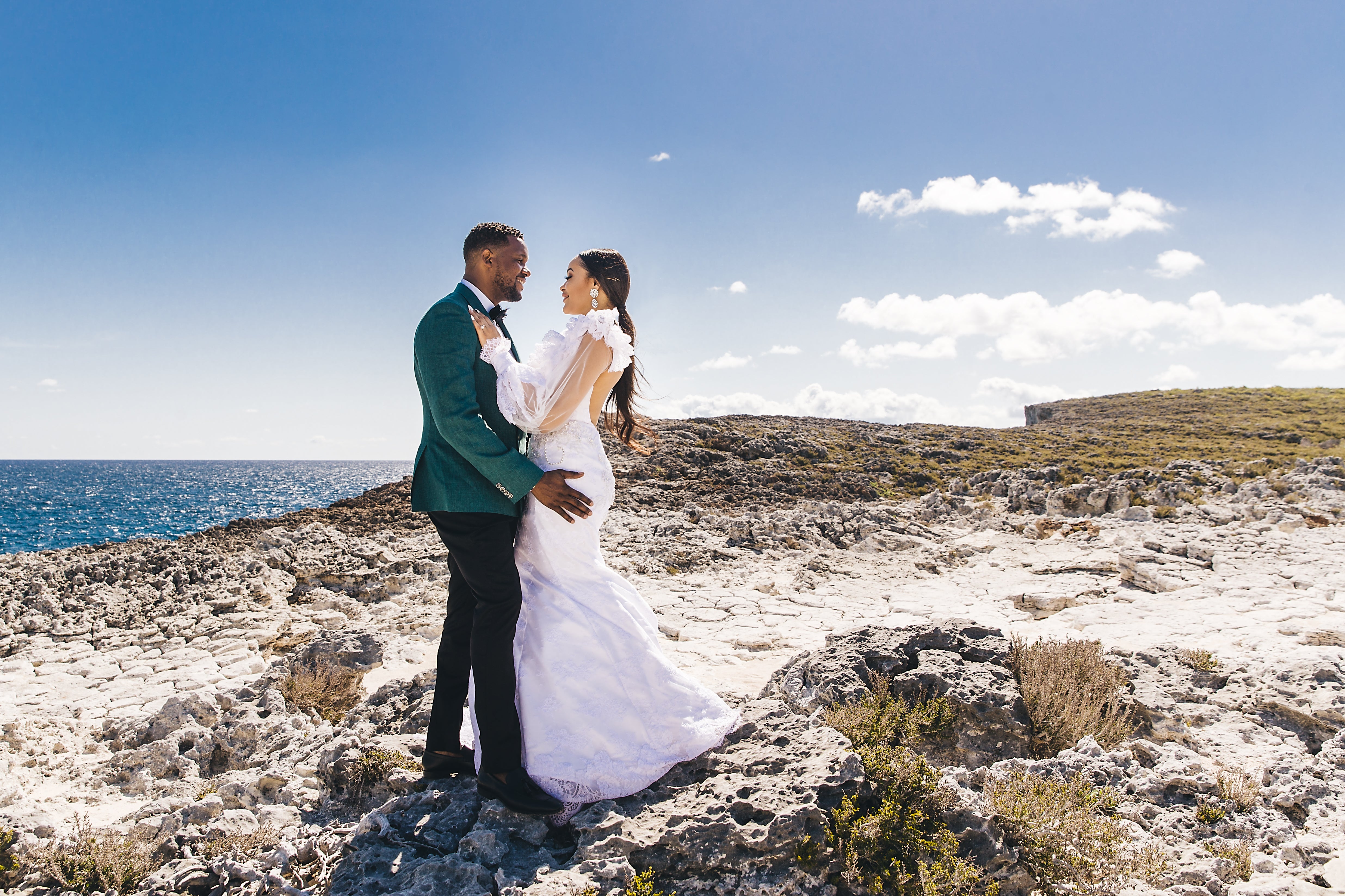 Bridal Bliss: Ian And Zemi's Island Chic Bahamas Wedding Will Take Your Breath Away
